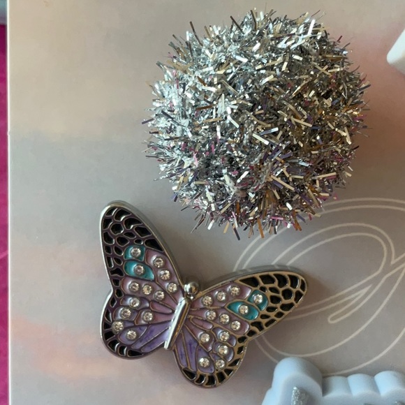 ❄️ SAWEETIE X CROCS CLASSIC JIBBITZ  CHARM BUNDLE ❄️ NWT ❄️ - Picture 12 of 16